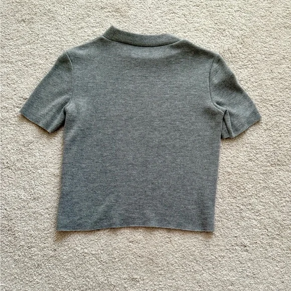 Zara Gray Short Sleeve Knit Top - Picture 3 of 4